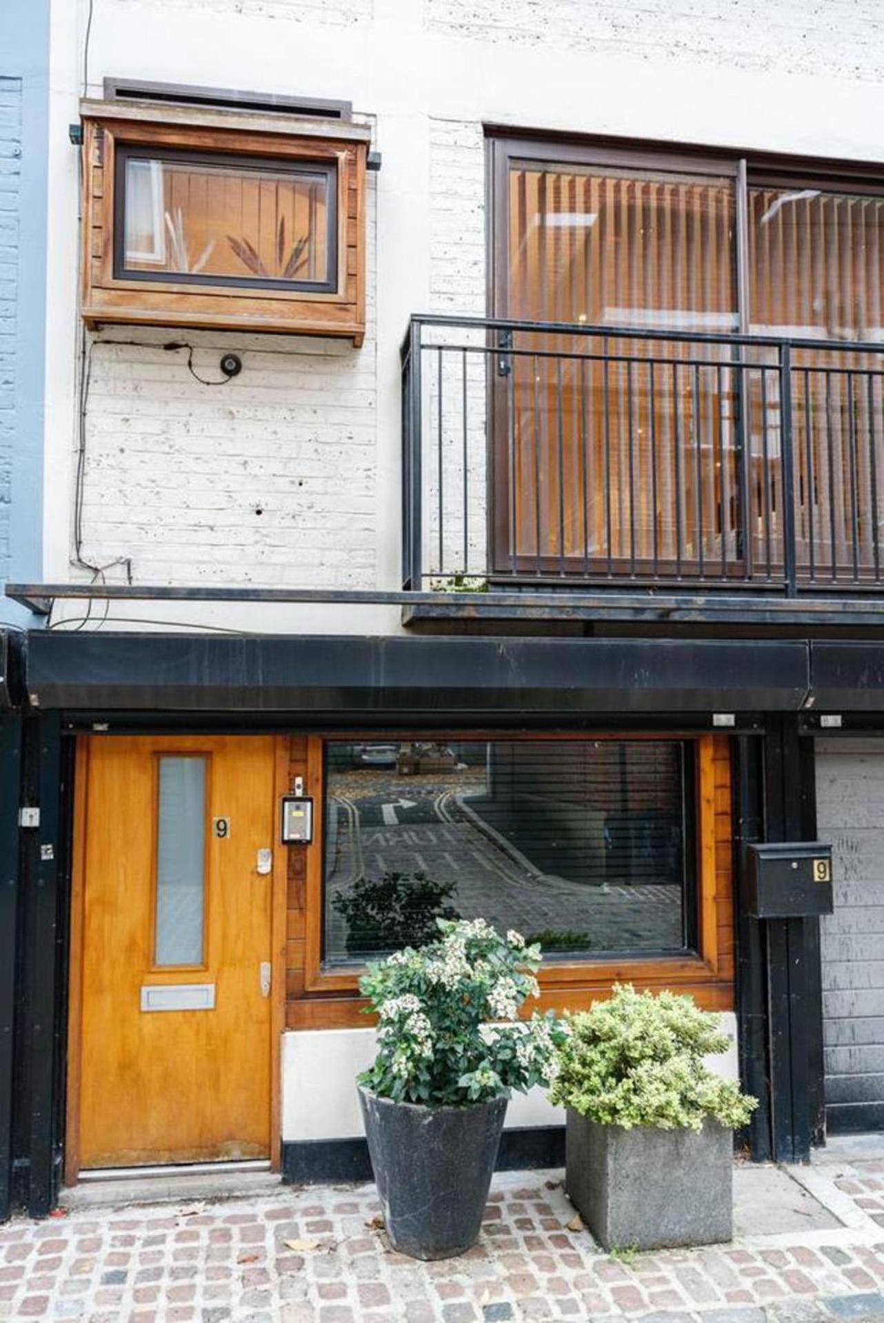 Remarkable 1-Bed House in London