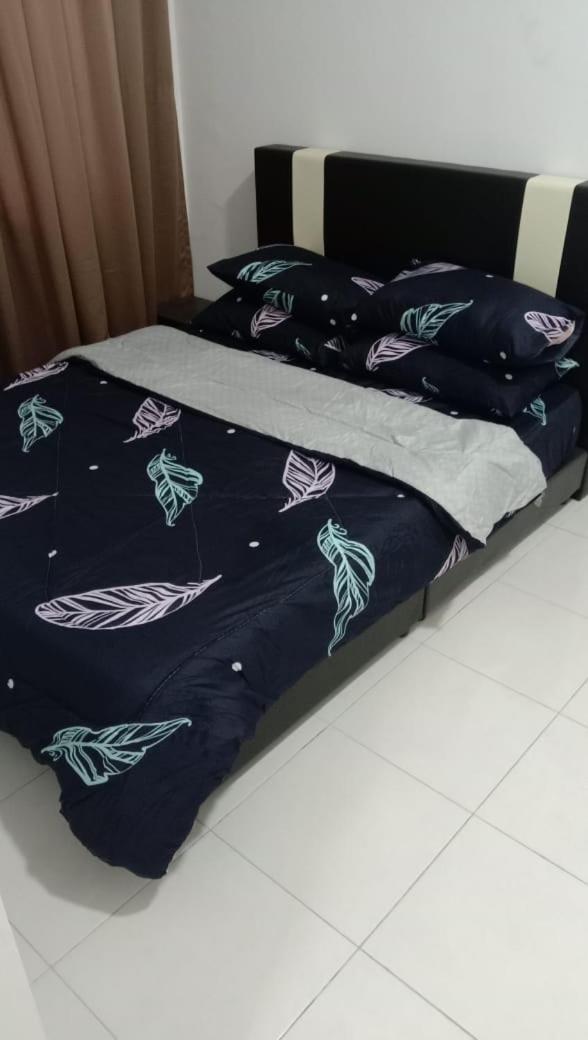 3 Bedroom Apartment with Pool and Beautiful View in Klebang, Ipoh photo 5