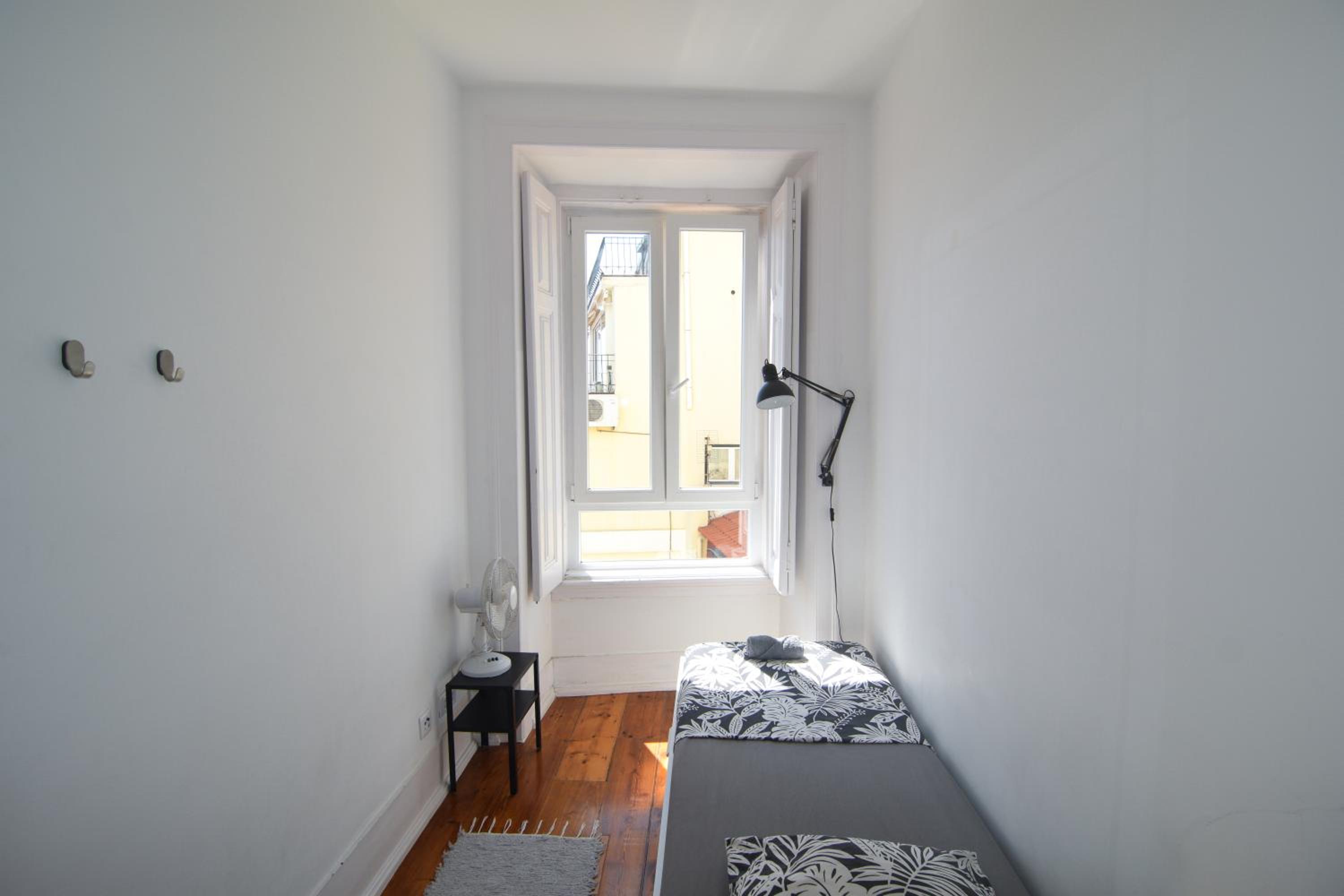 Photo 43