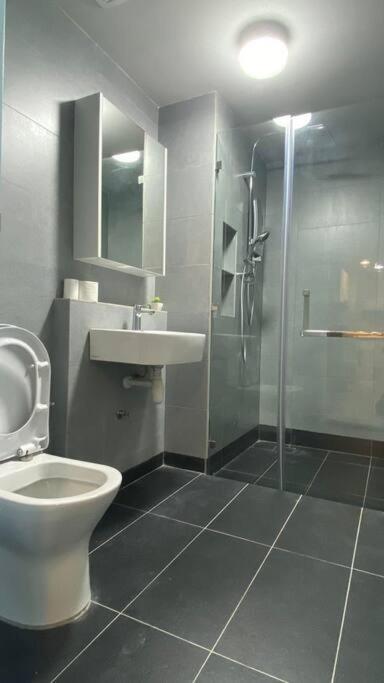 JesseltonQ 2Bedrooms Seaview 23A photo 4