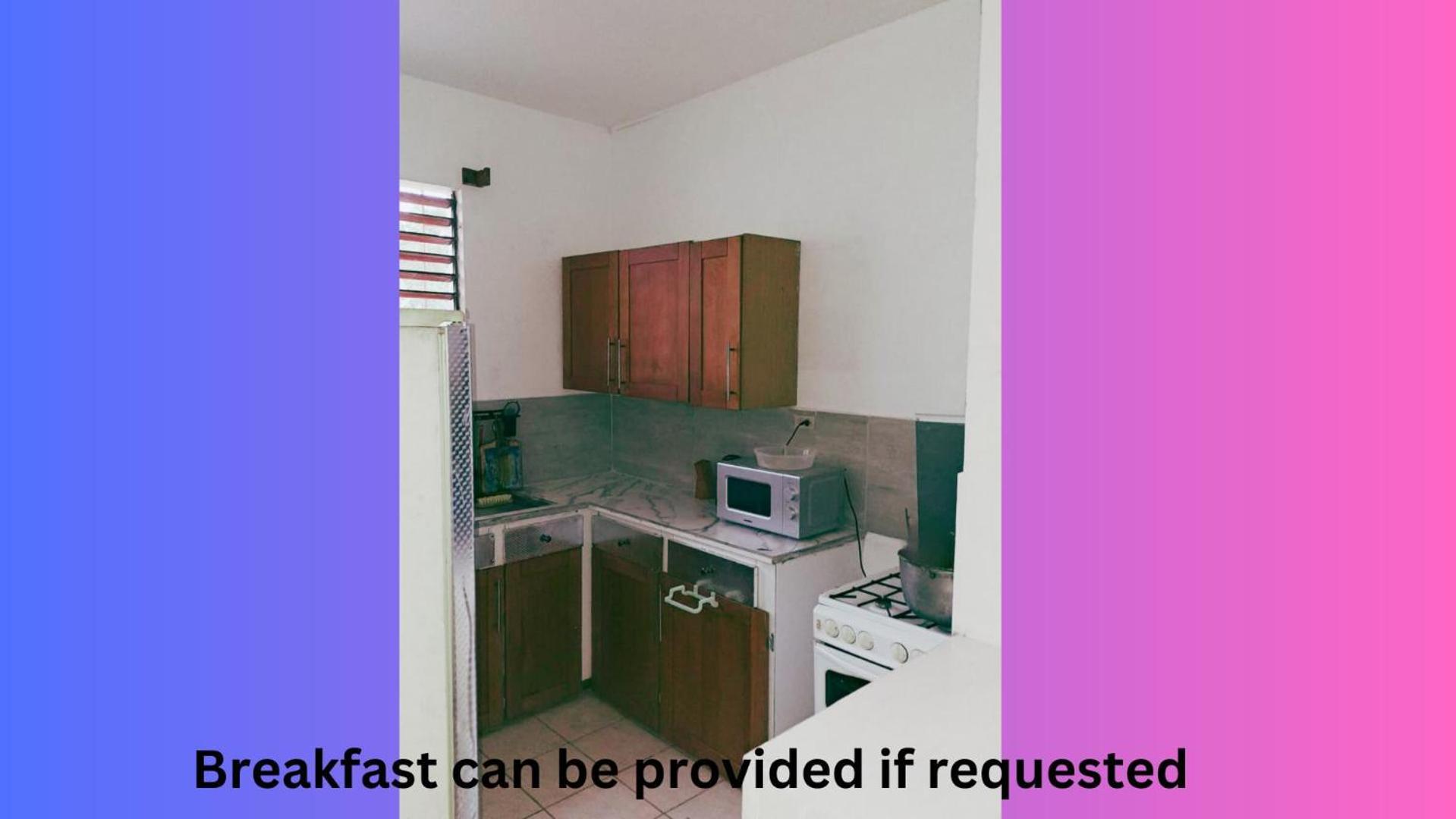 Healing 3-Bed Retreat - Sleeps 3 Hot Tub & Pool view 5