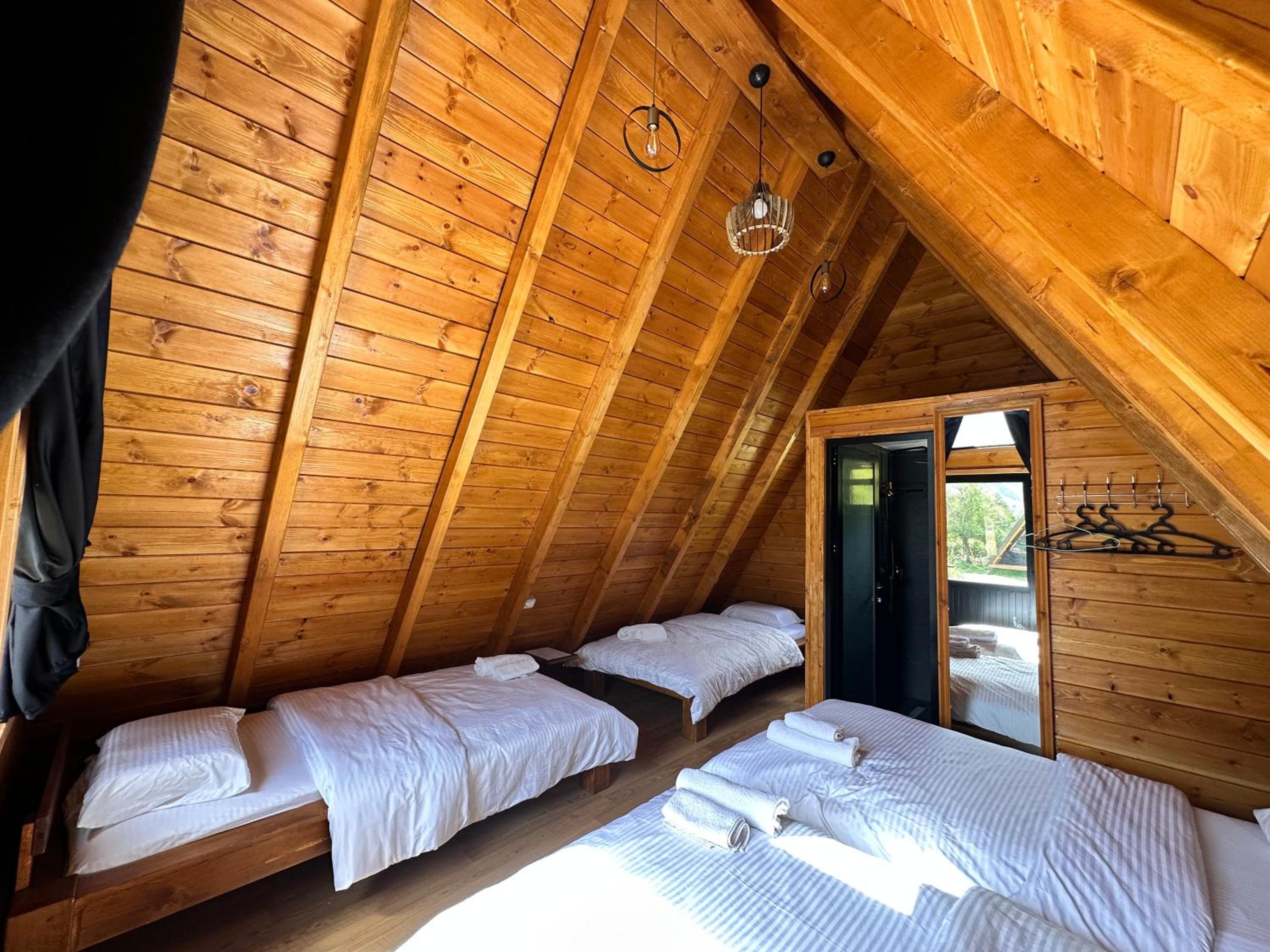 Thethi Villas