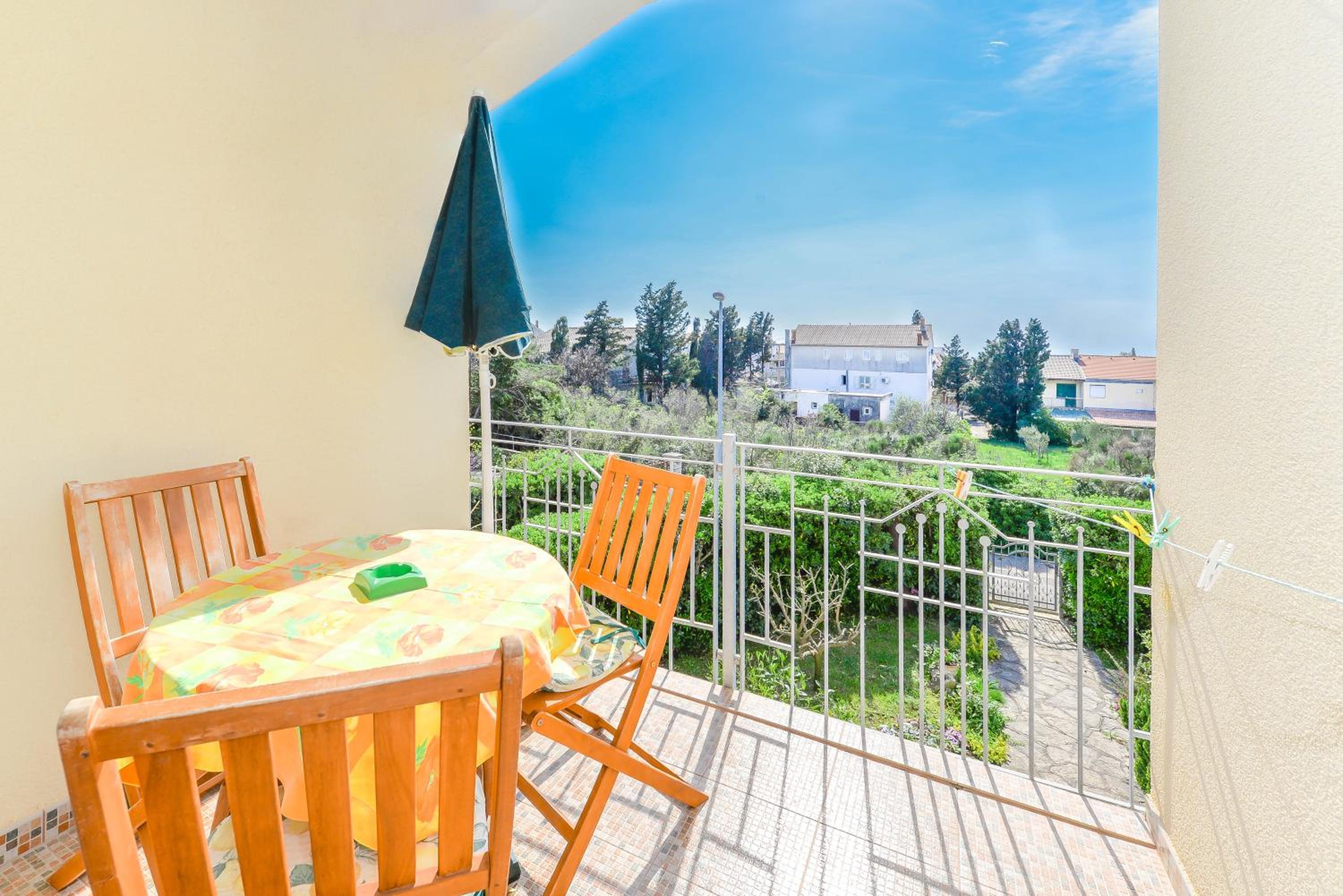 Apartments Mery view 3