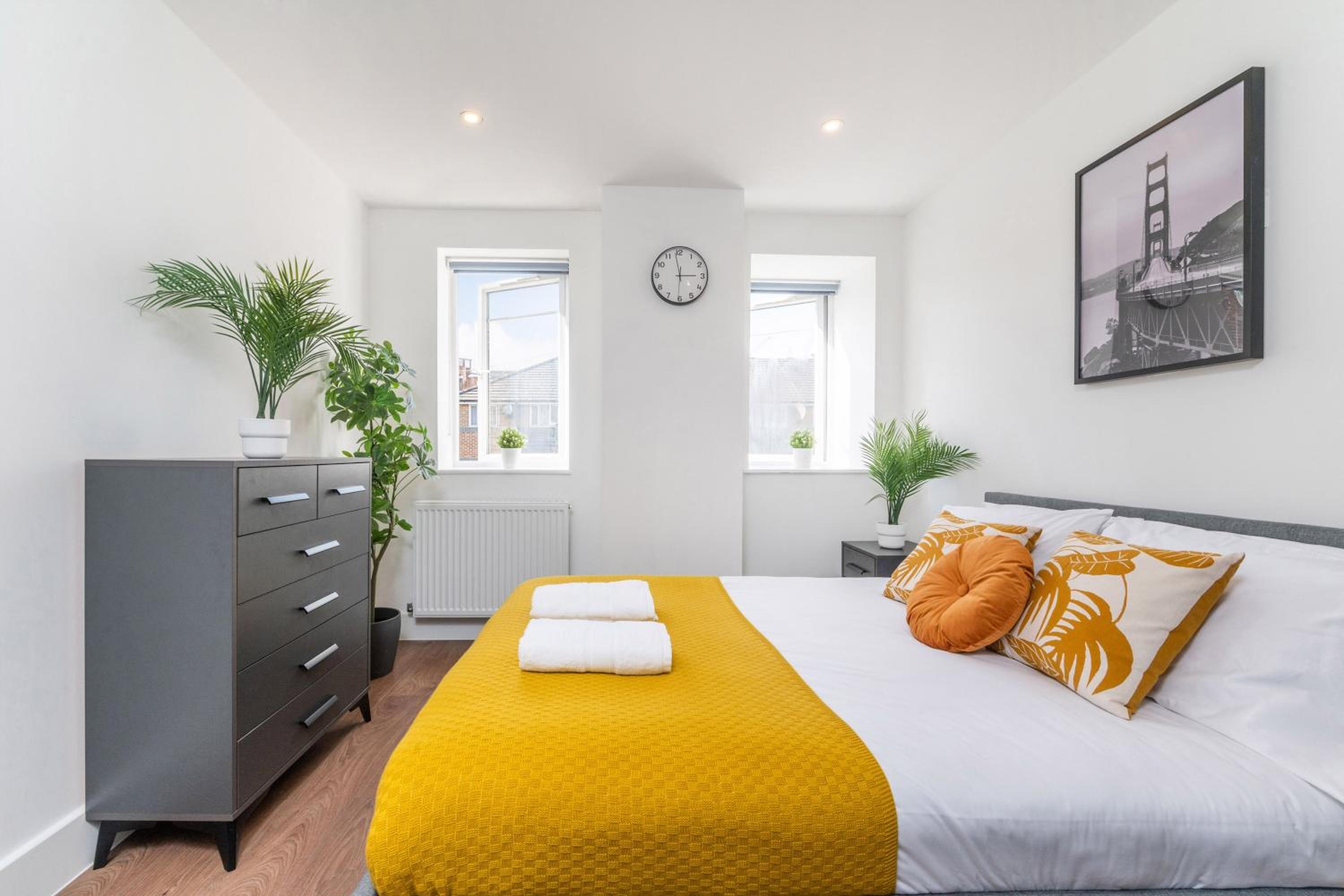Fantastic London Home, 2 Bedrooms 2 Bathrooms - Next to the US Embassy & Nine Elms Station