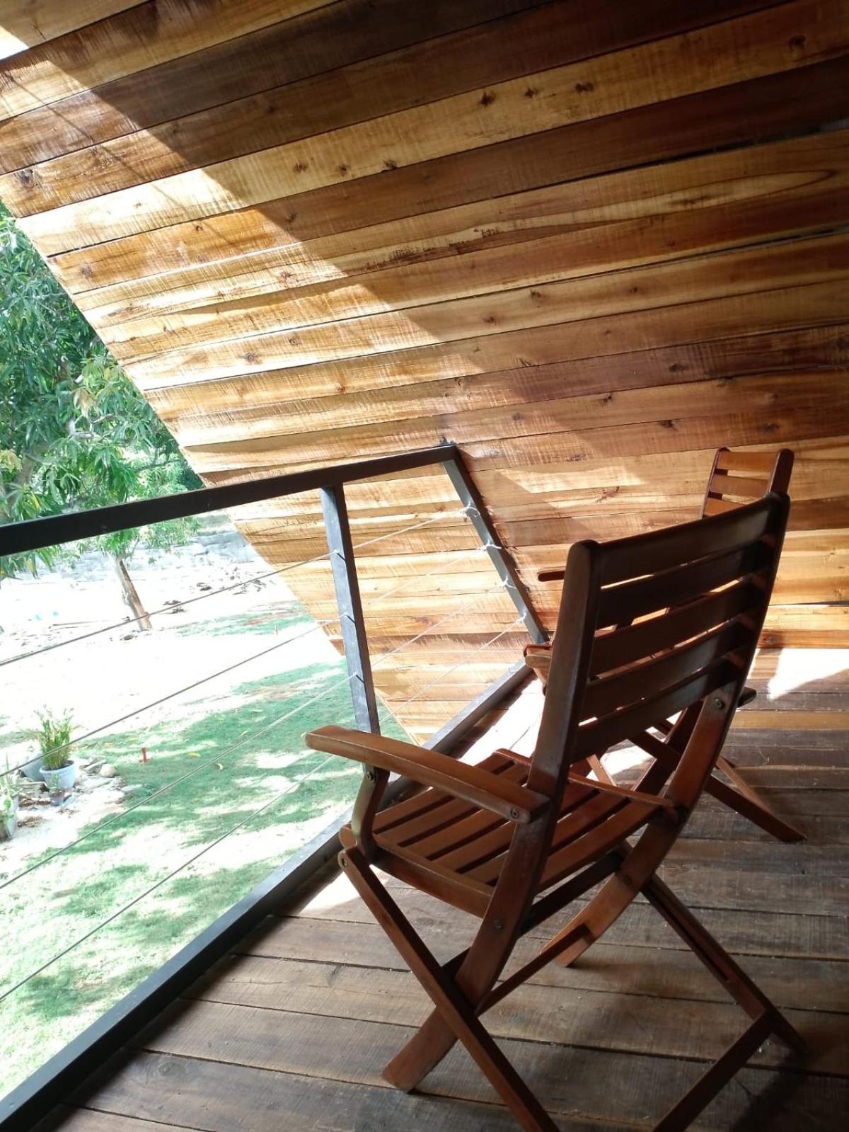 Dreamvilles Ecovillage Eco Villas with Jacuzzi near Beaches
