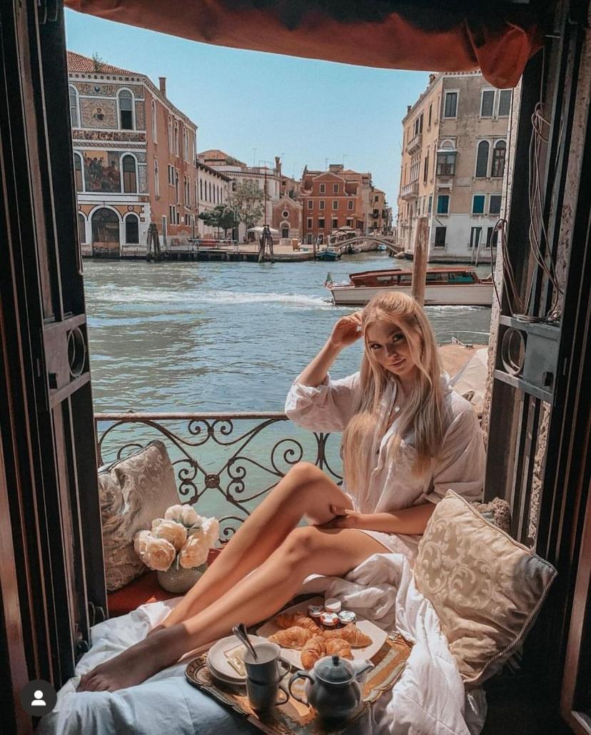 Palazzetto Pisani Grand Canal