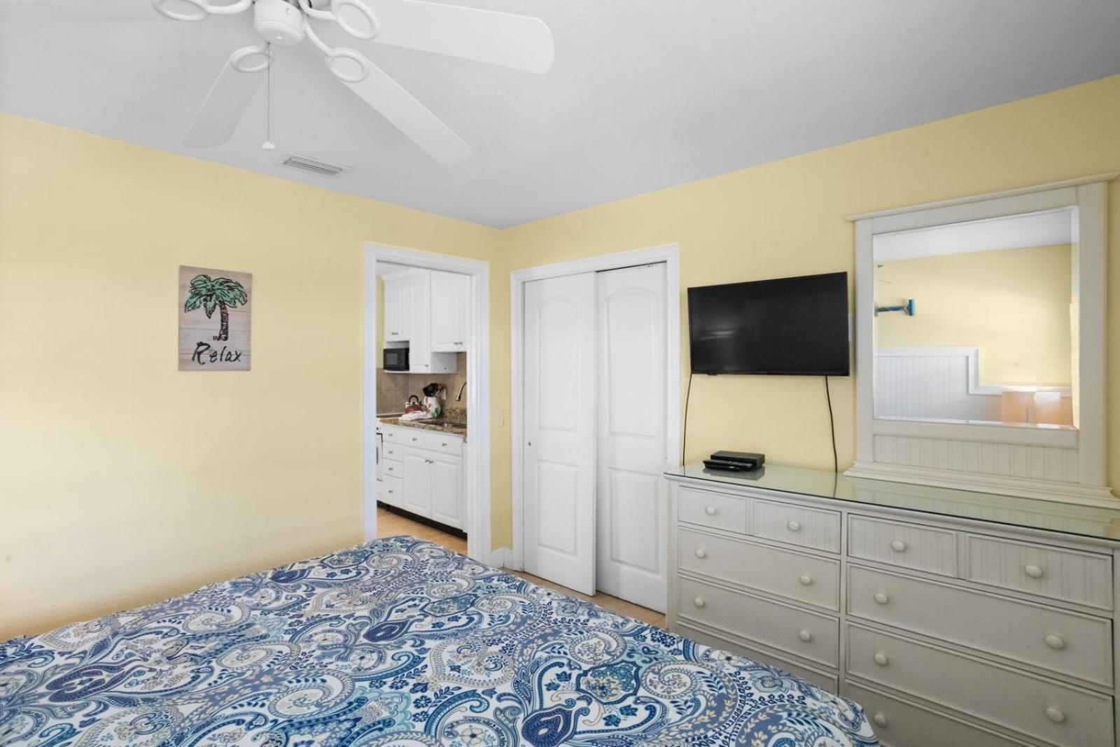 1br 1b Beach View - King - Surf Song #333