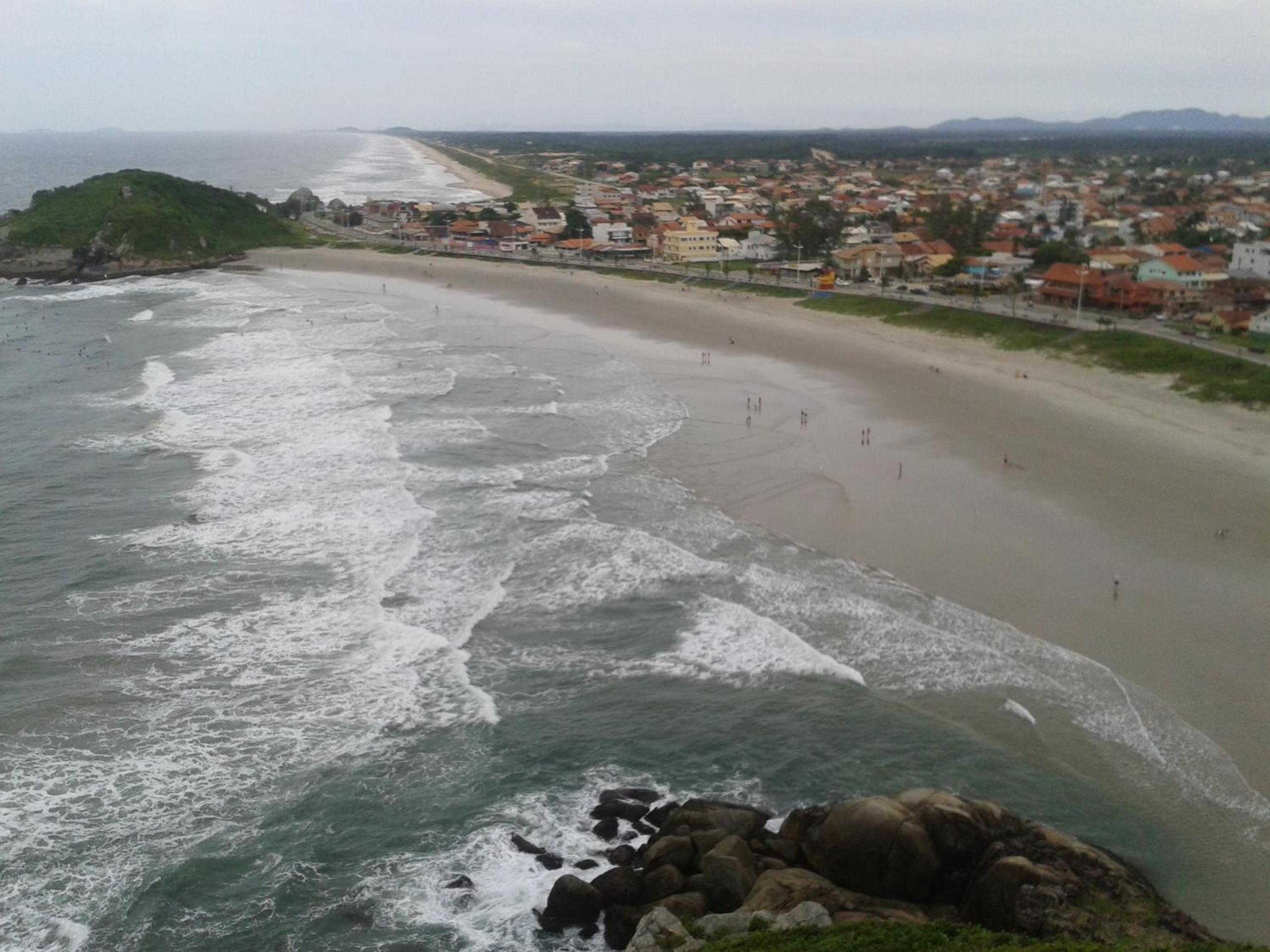 Apto 2 quartos, 8 Pessoas. prox. das praias.