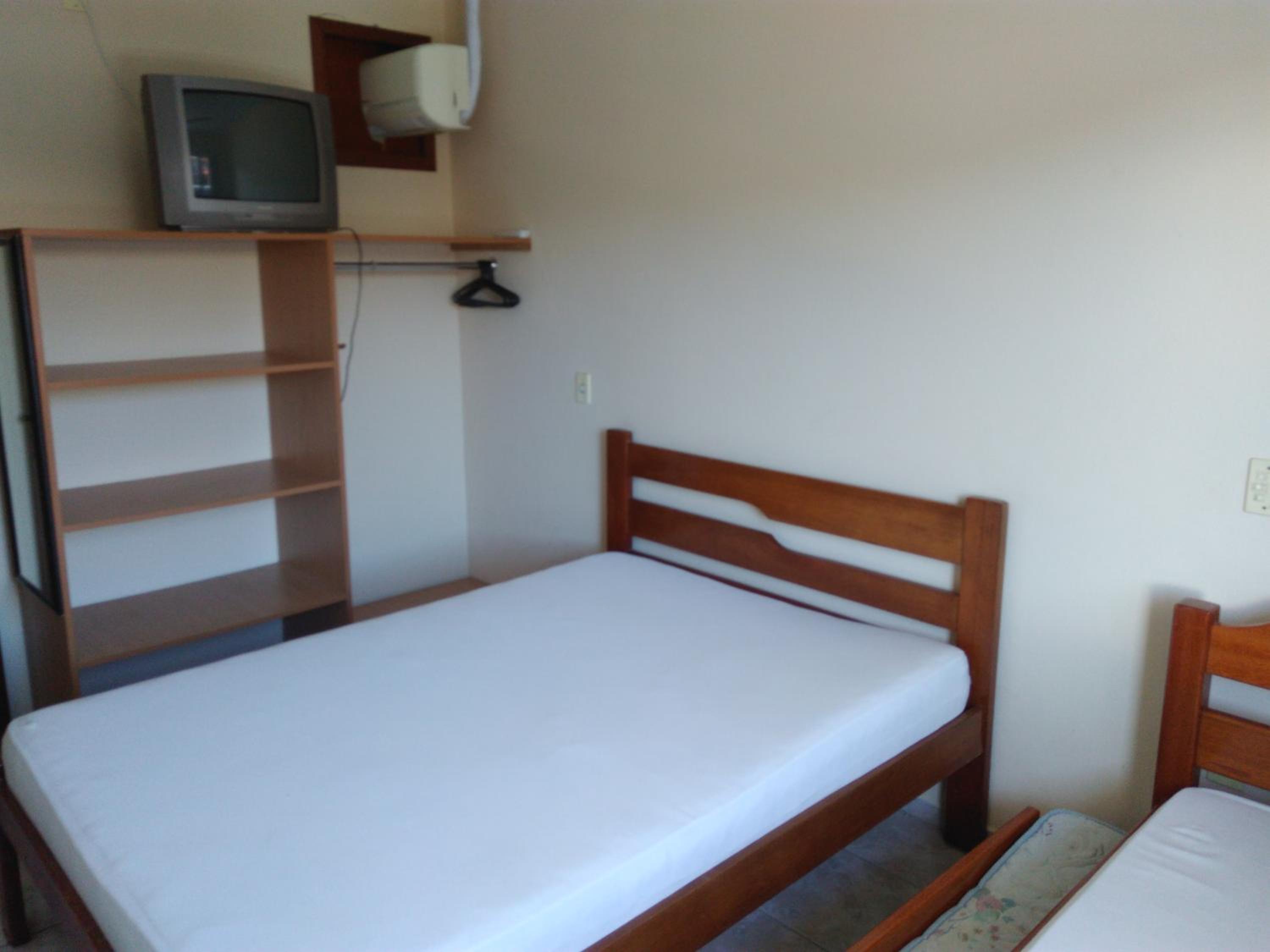 Apto 2 quartos, 8 Pessoas. prox. das praias.
