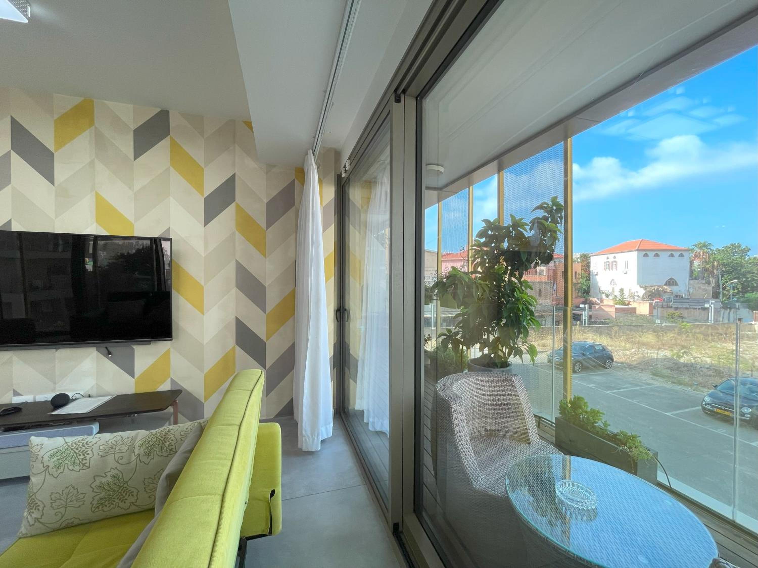 Luxury Apartment Port of Jaffa view 4