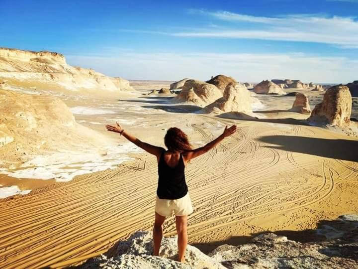White Desert Safari