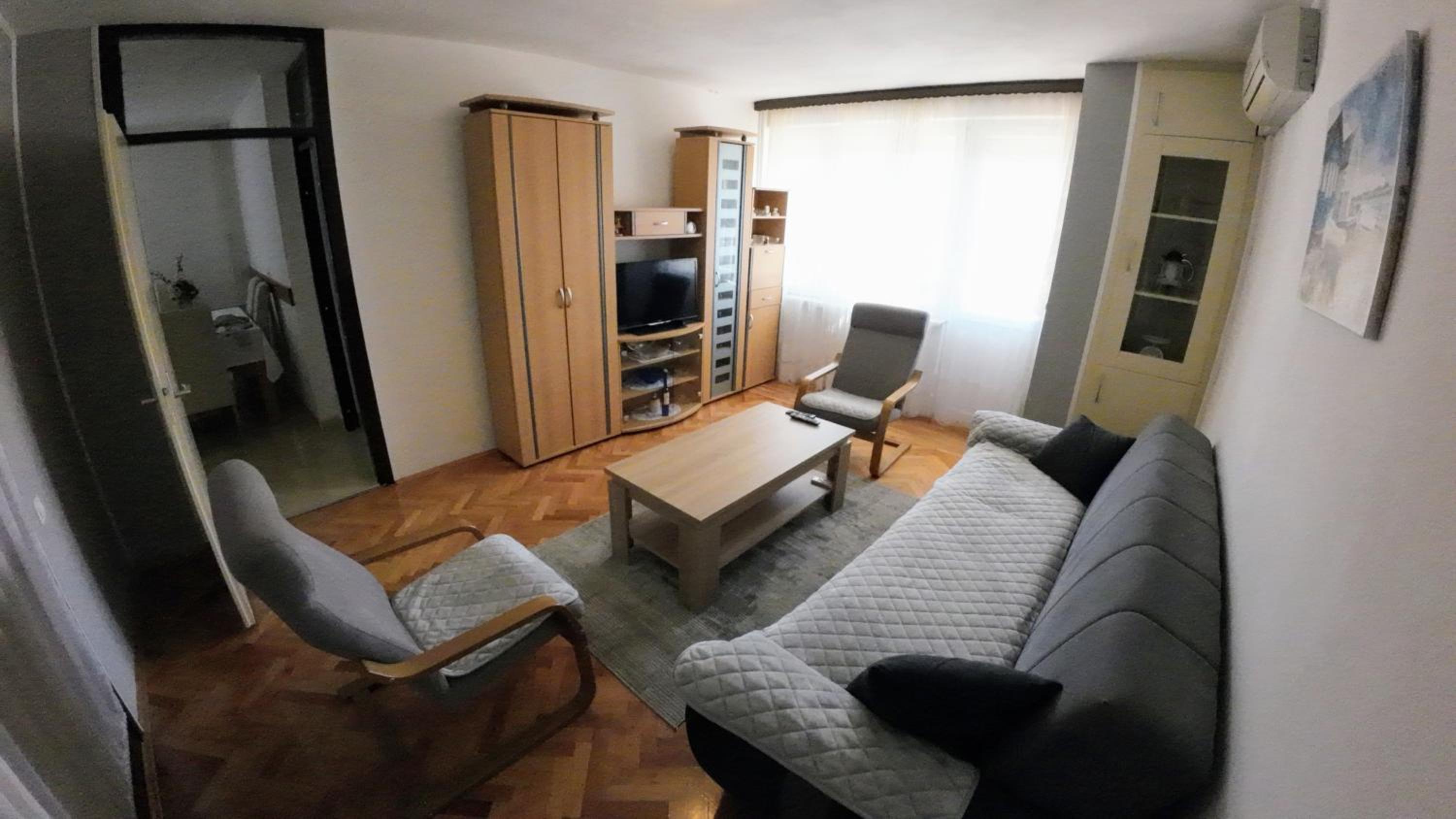 Stan na dan Mostar bijeli Brijeg