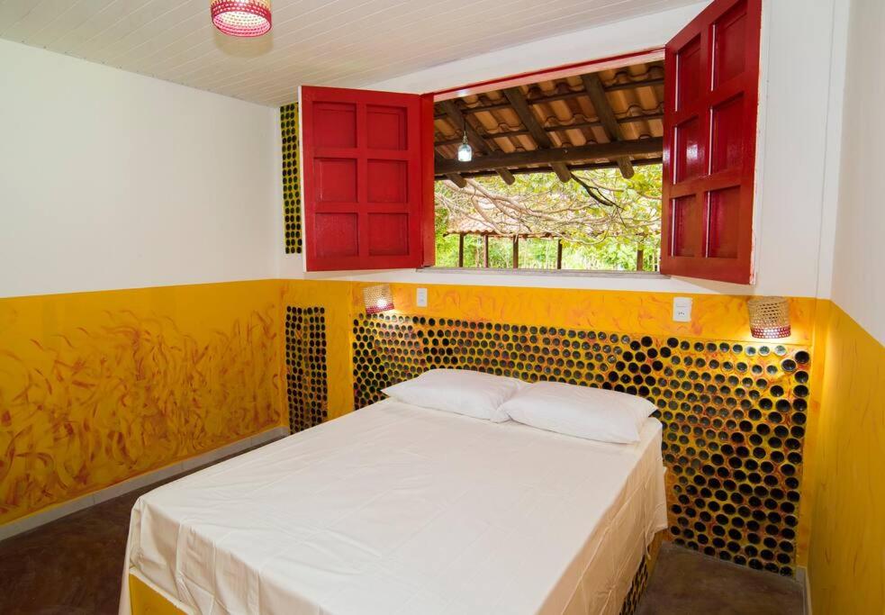 Casa em Imbassaí com 8 Suítes