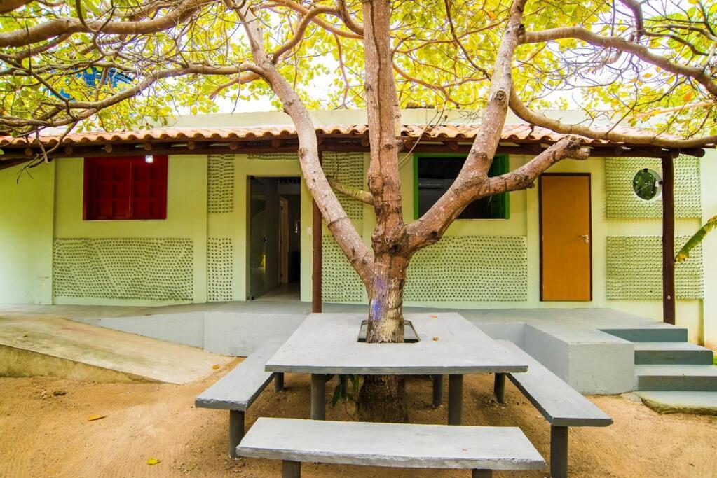 Casa em Imbassaí com 8 Suítes
