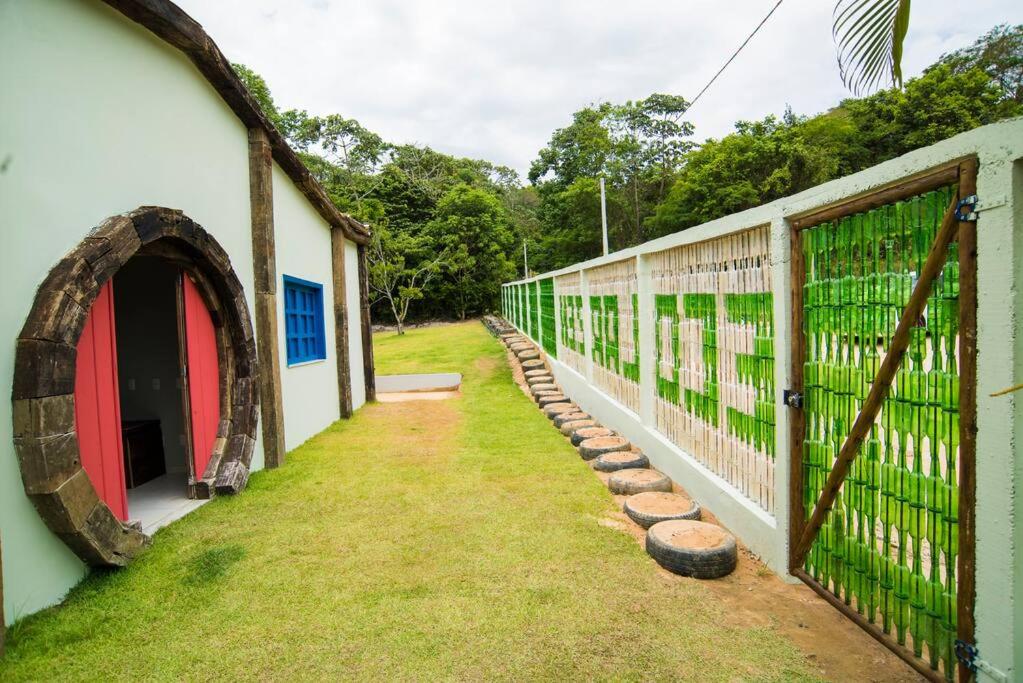 Casa em Imbassaí com 8 Suítes