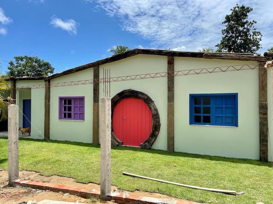 Casa em Imbassaí com 8 Suítes