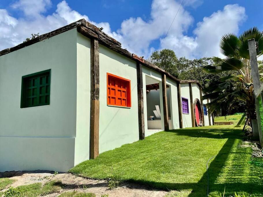 Casa em Imbassaí com 8 Suítes