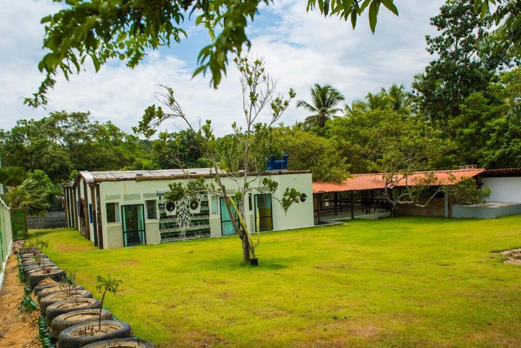 Casa em Imbassaí com 8 Suítes