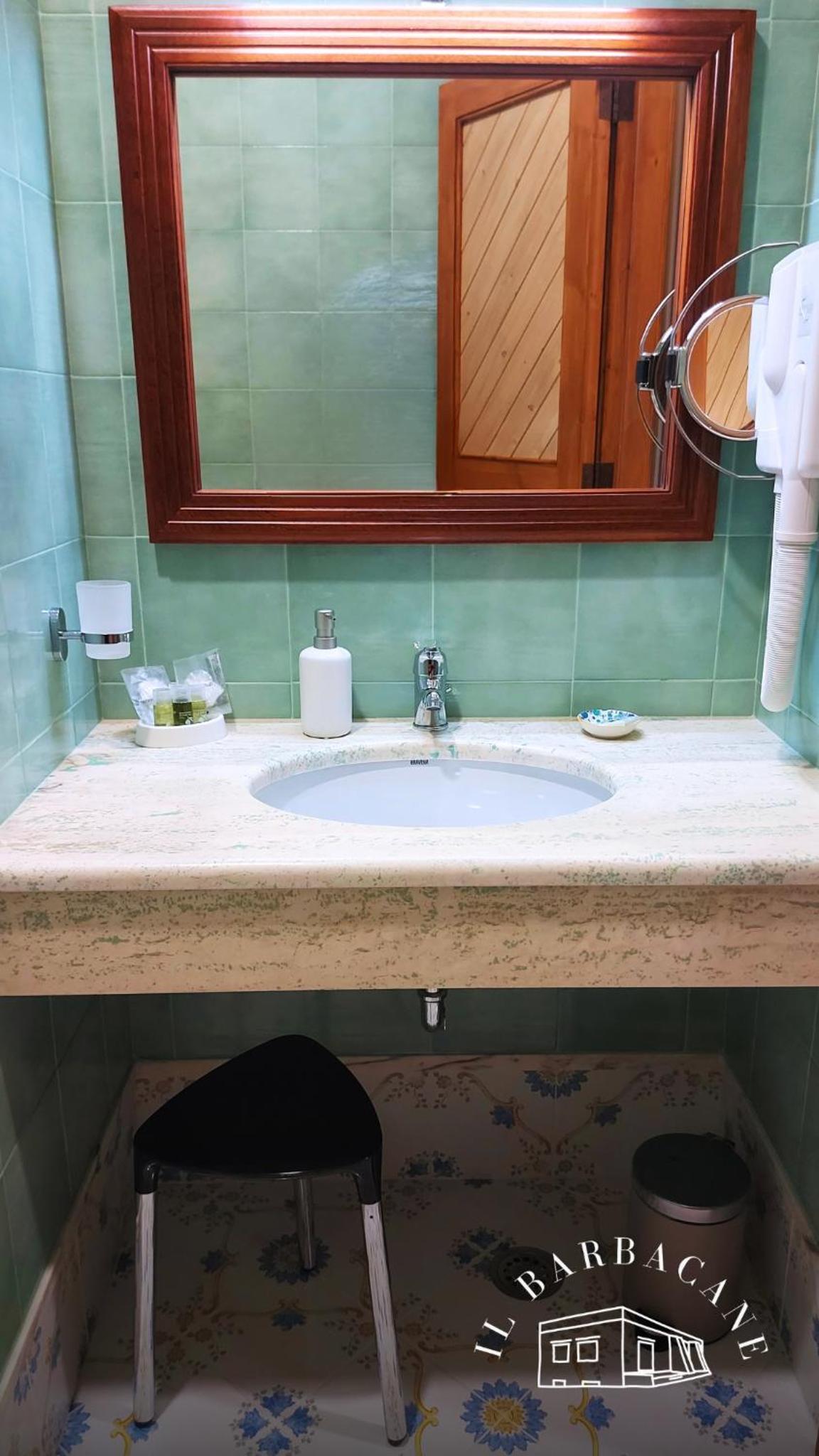 Photo 35