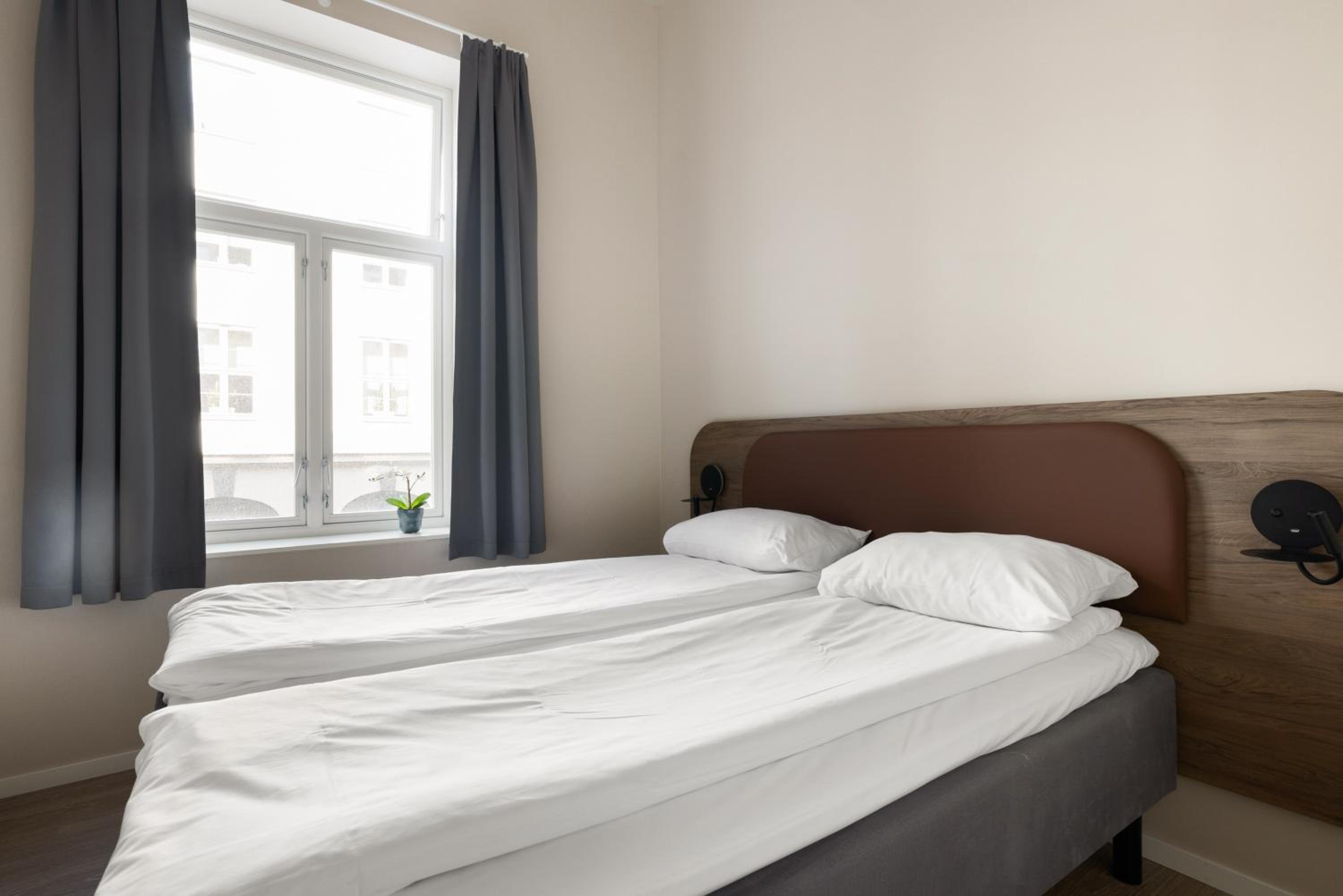 MAYA Apartments - Solli Plass view 2