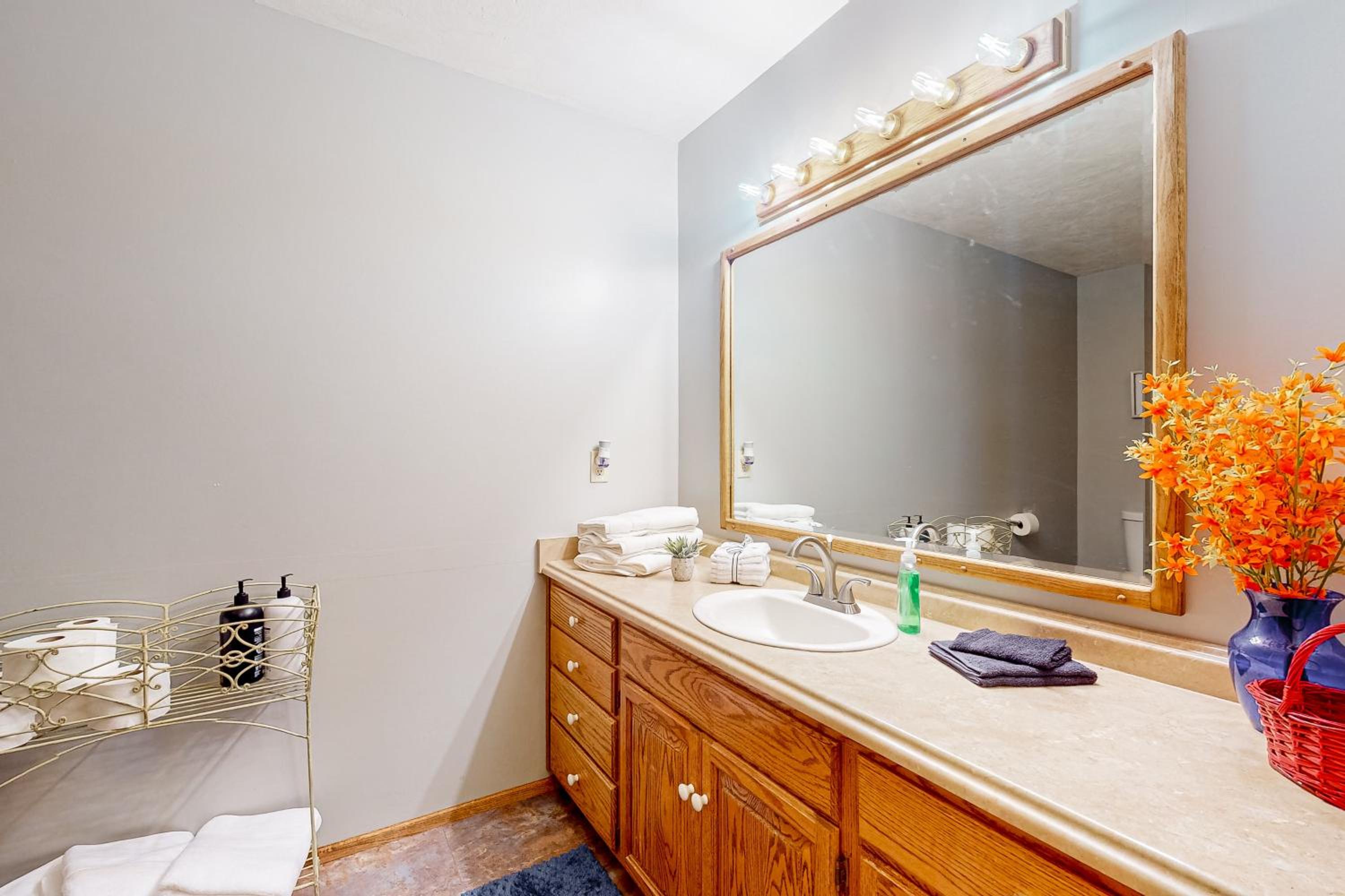 100 Yards to Foster Lake! Family Home with Hot Tub