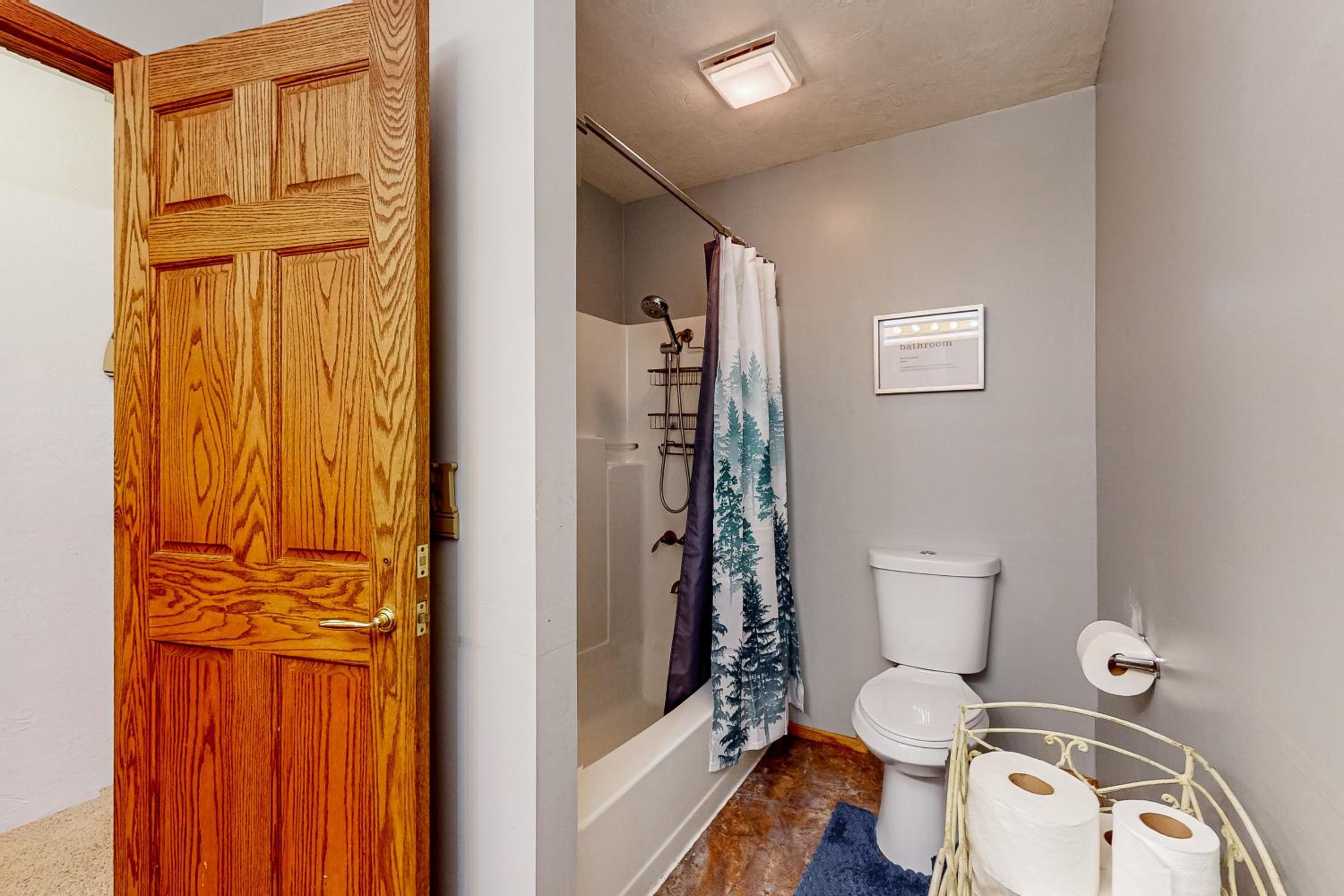 100 Yards to Foster Lake! Family Home with Hot Tub