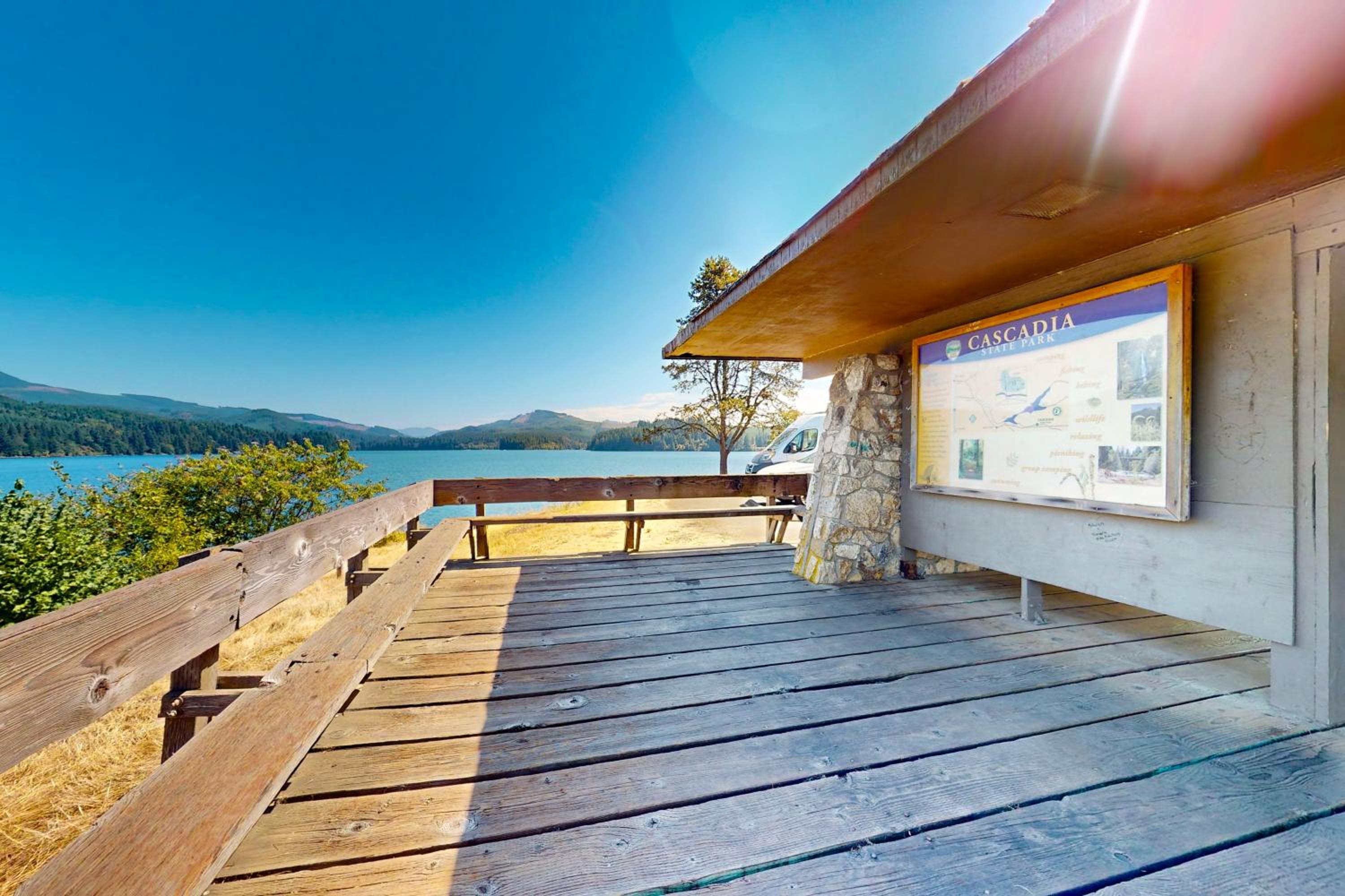100 Yards to Foster Lake! Family Home with Hot Tub