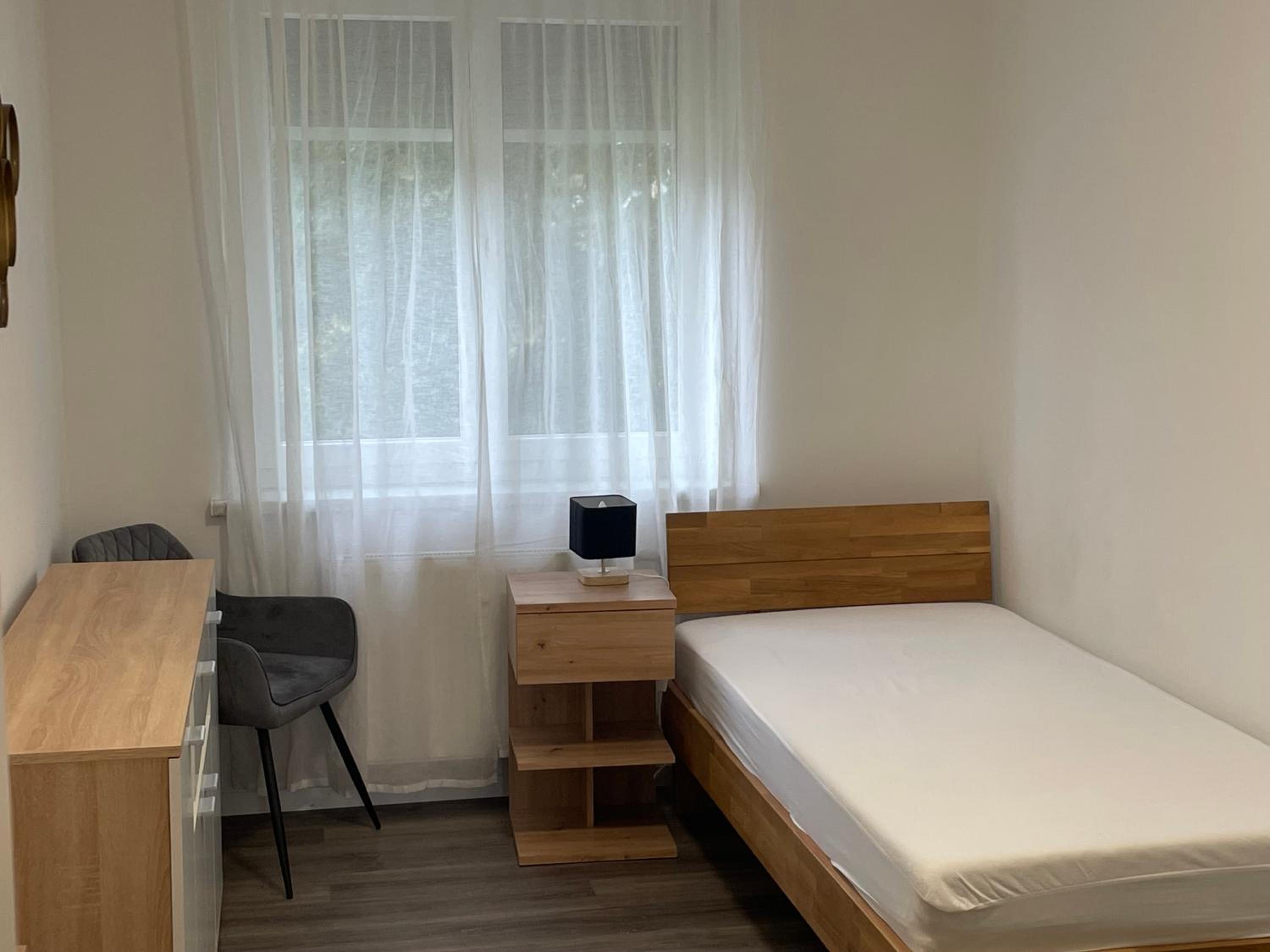 Sorinas Home - Comfortable Apartment near Graz - Free Parking