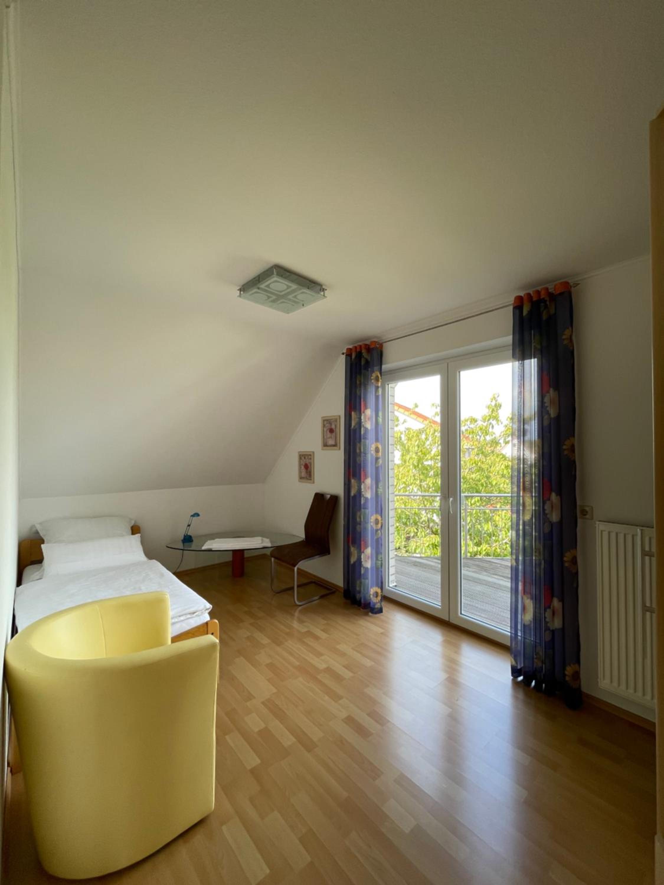 Messewohnung - 4 Gäste