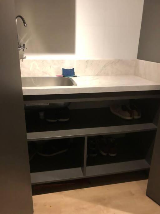 Apartamento alto padrão 1 dorm, ótima localização