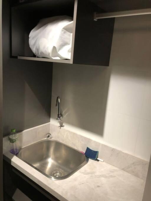 Apartamento alto padrão 1 dorm, ótima localização