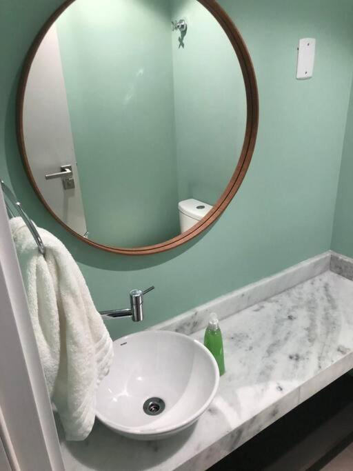 Apartamento alto padrão 1 dorm, ótima localização