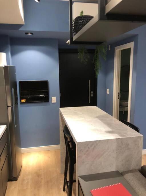 Apartamento alto padrão 1 dorm, ótima localização