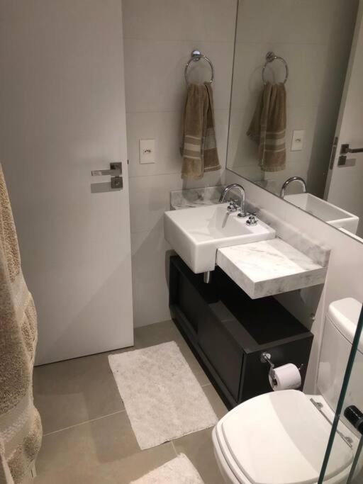 Apartamento alto padrão 1 dorm, ótima localização