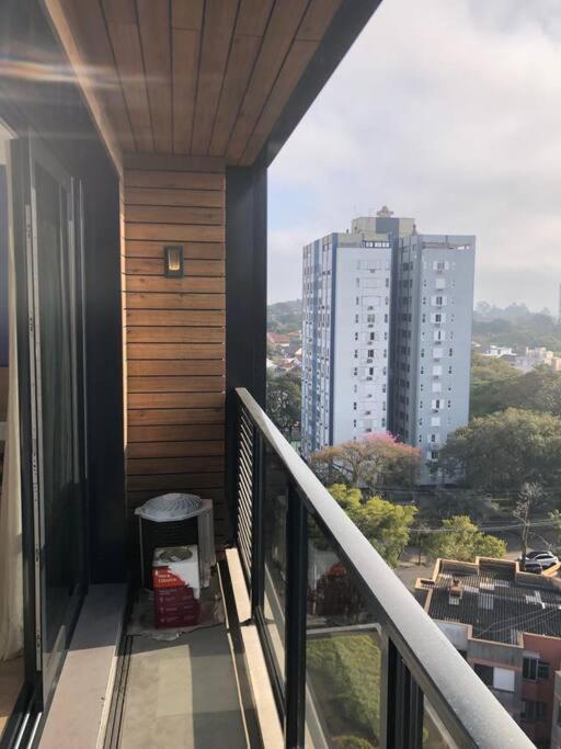 Apartamento alto padrão 1 dorm, ótima localização