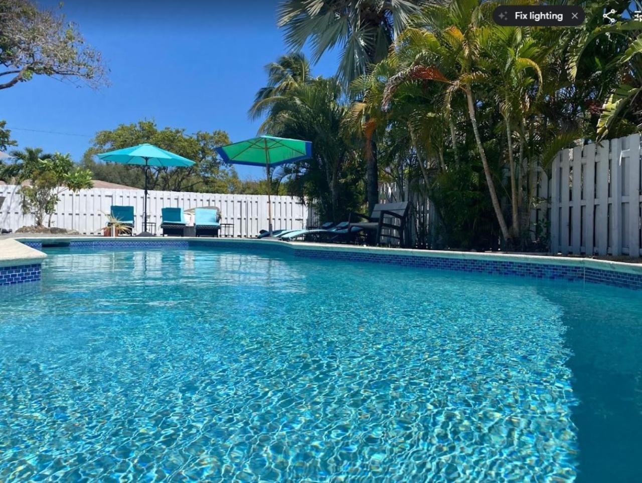 2 Fabulous Villas 4 Minutes From the Beach view 3
