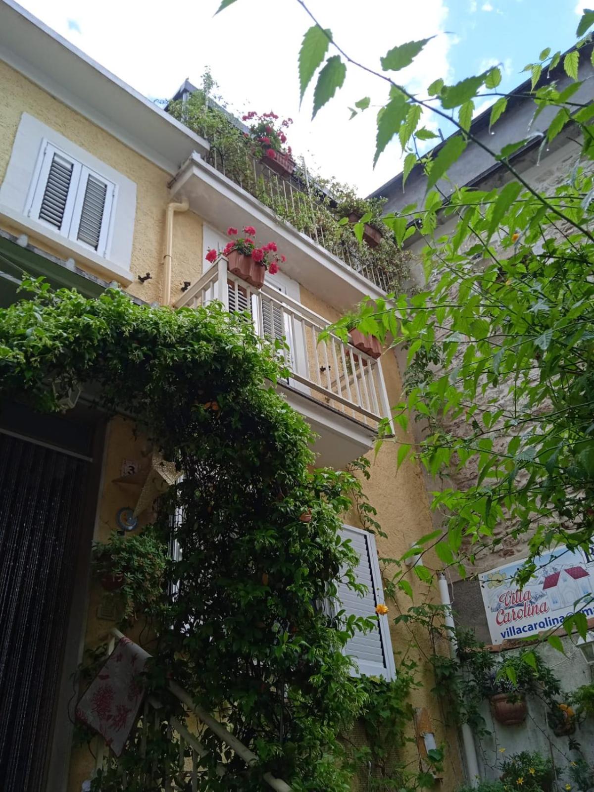 Villa Carolina