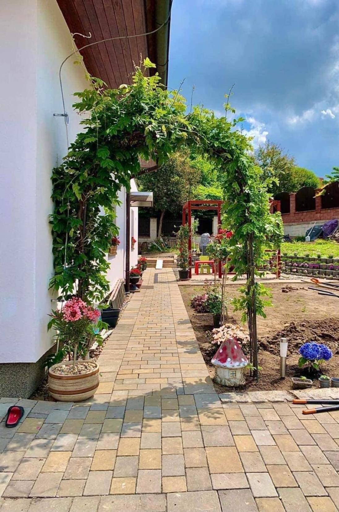 Cozy Sapa Stay - Private Apartment and Room