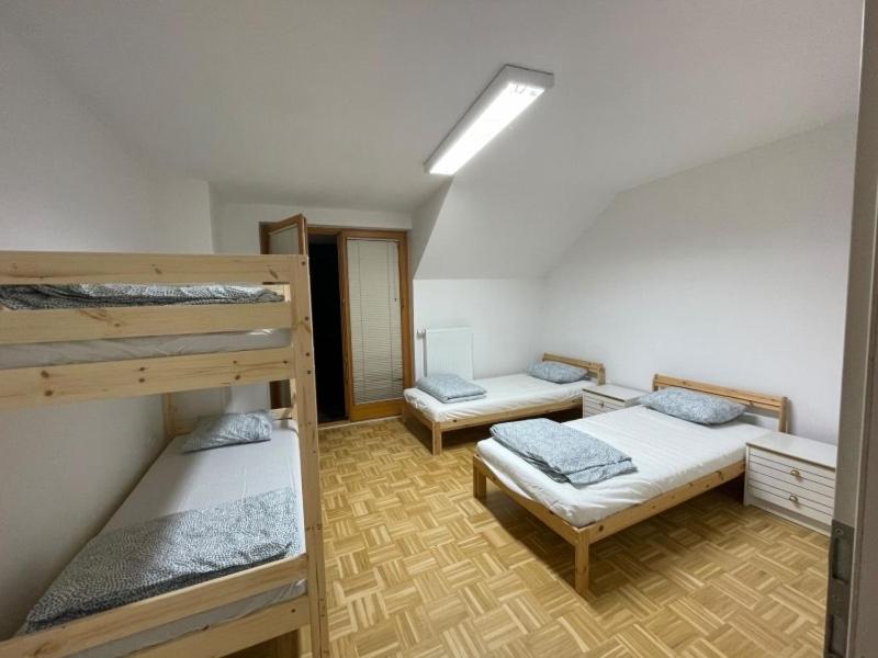 Buzahouse