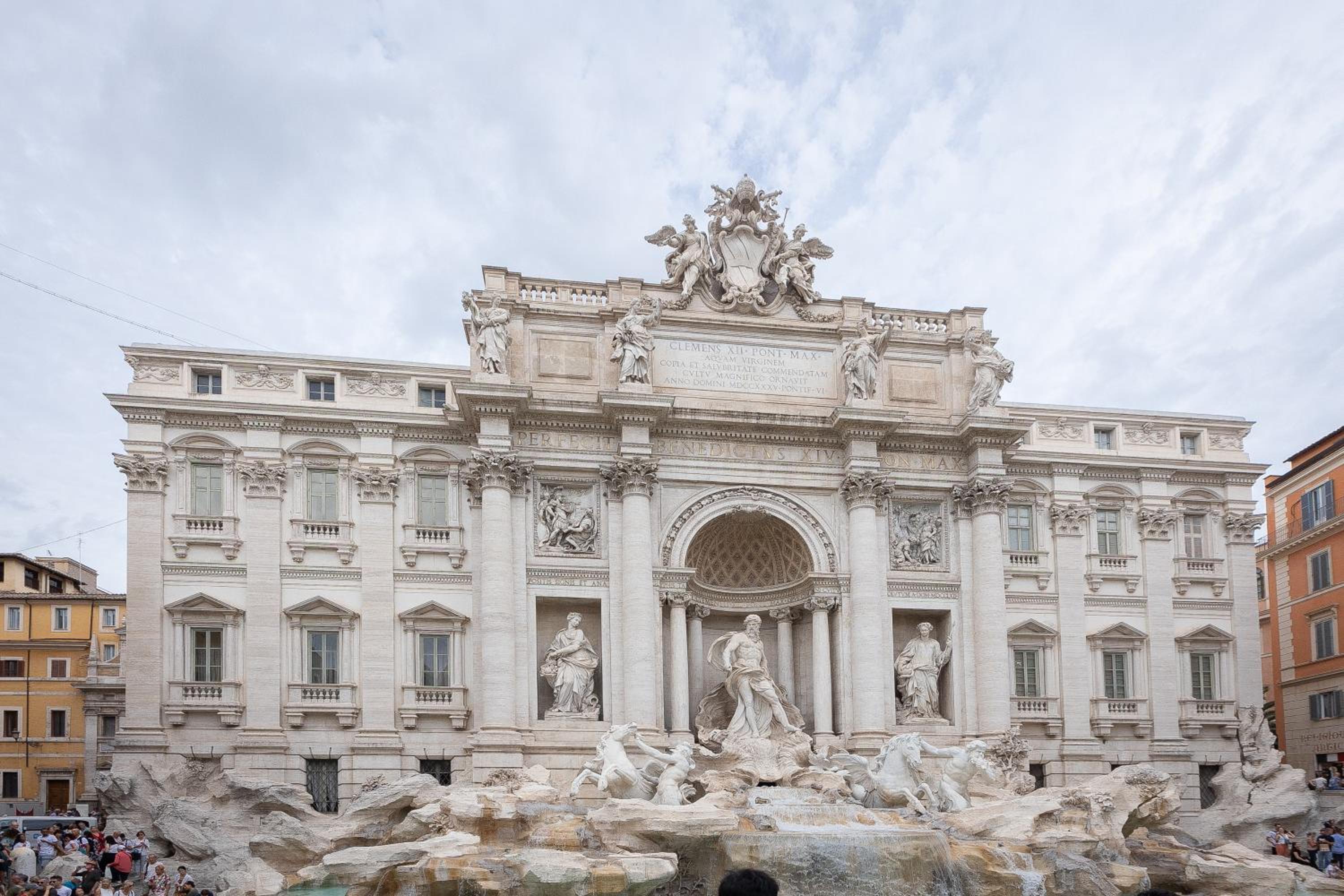 Amazing Fontana di Trevi