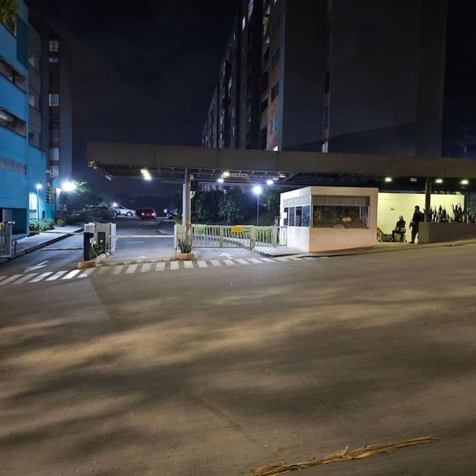 apartamento con las comodidades