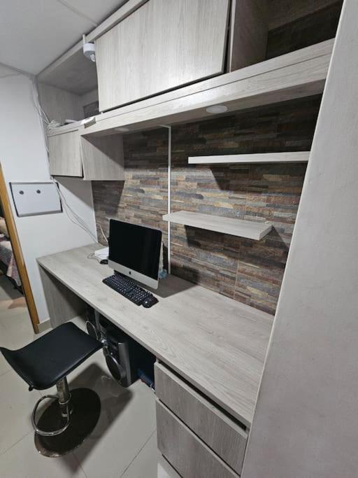 apartamento con las comodidades