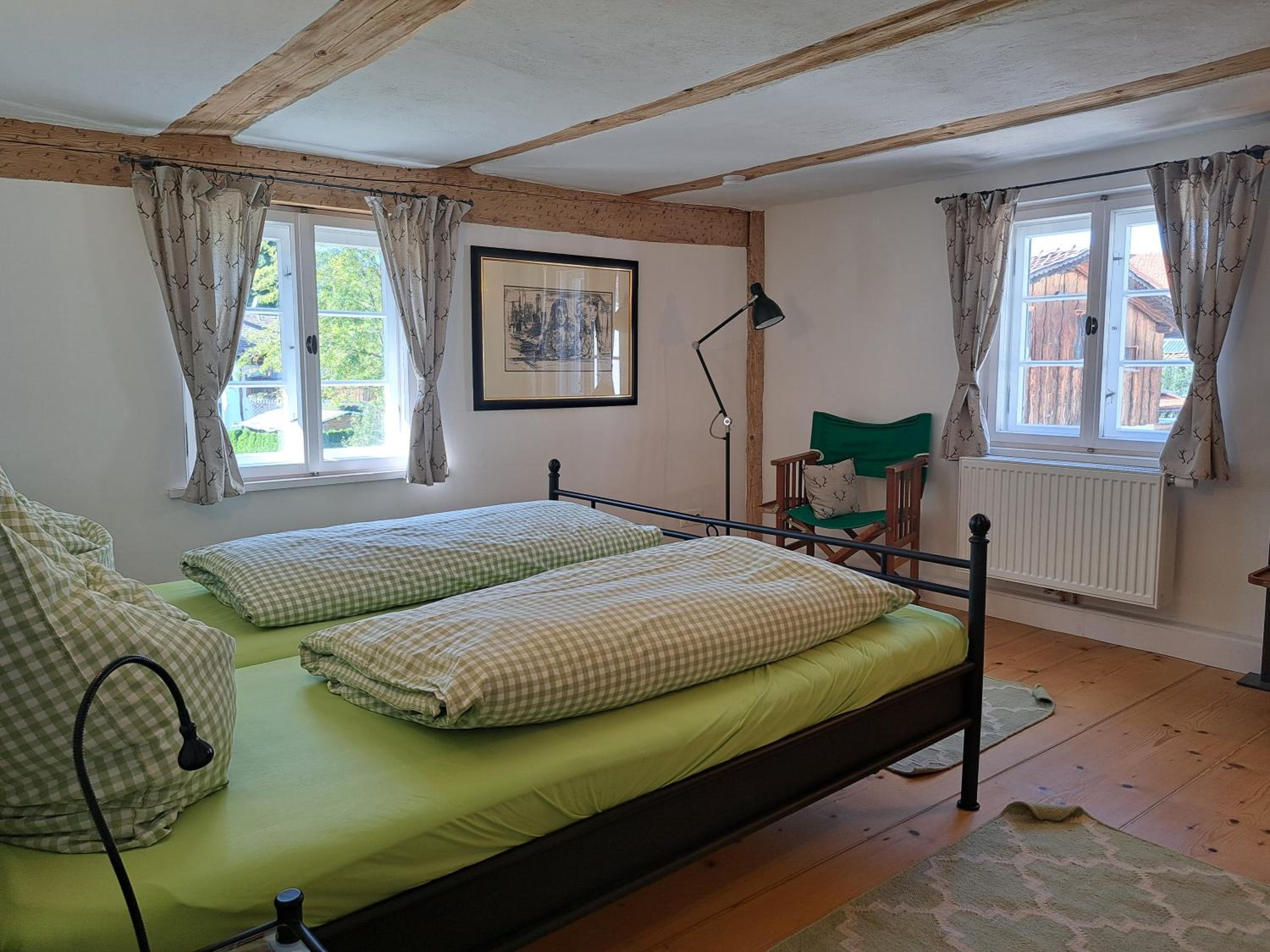 Neu! Ferienwohnungen im Lüftlmalereck, Hennalahaus