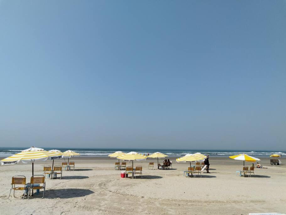 Lindíssima Casa pertiiiiiinho da Praia