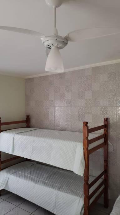 Lindíssima Casa pertiiiiiinho da Praia