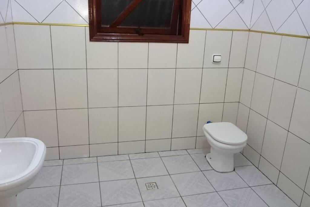 Lindíssima Casa pertiiiiiinho da Praia