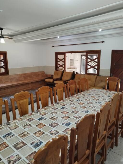 Lindíssima Casa pertiiiiiinho da Praia