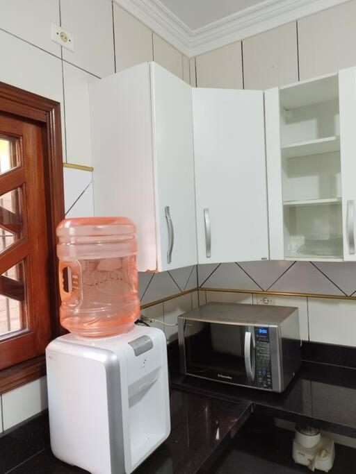 Lindíssima Casa pertiiiiiinho da Praia