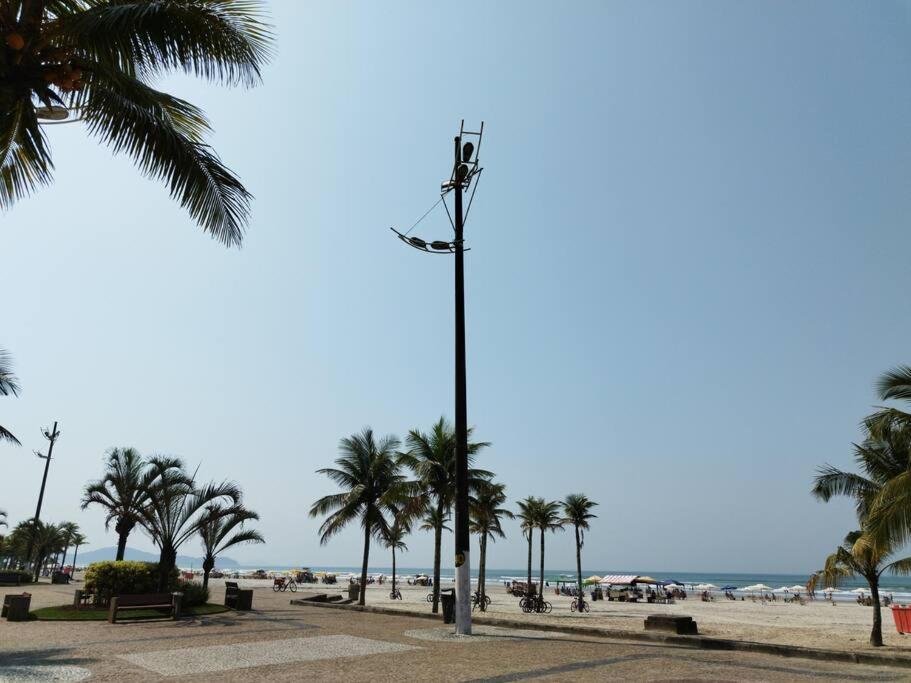 Lindíssima Casa pertiiiiiinho da Praia