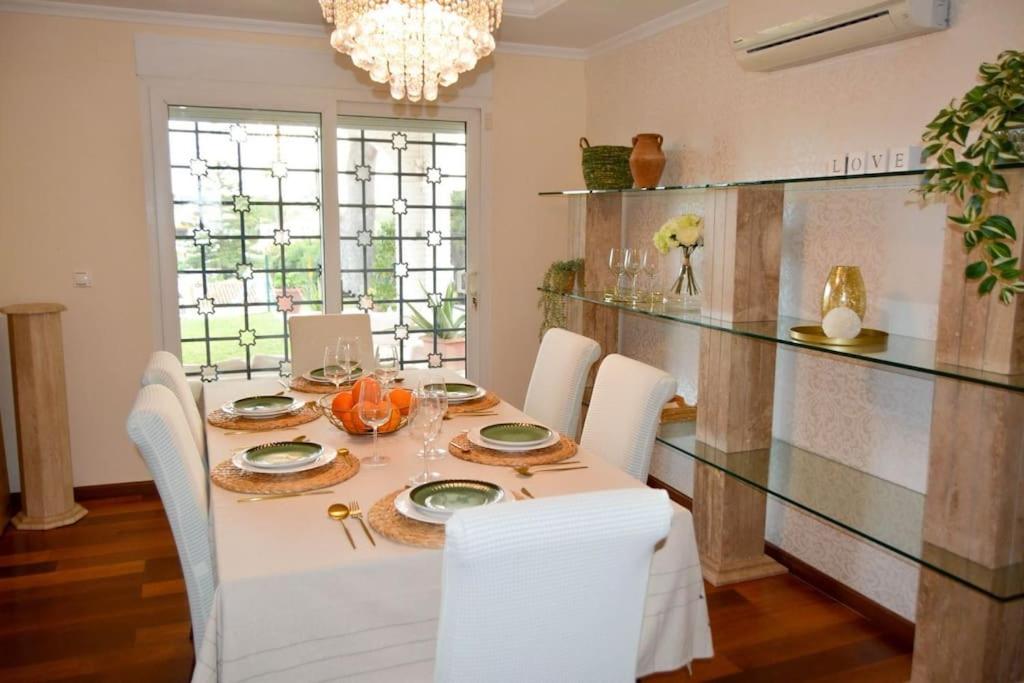 Spectacular Villa in Benalmádena